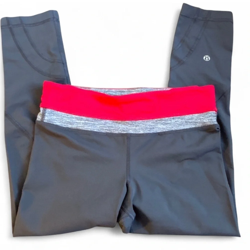 Lululemon Wunder Under Roll Down Crop Leggings Gray Red Colorblock Size 6